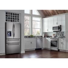 Pin By Andrea Bonney On Galley Kitchen In 2020 Samsung Kitchen Appliances Samsung Kitchen Samsung Appliances