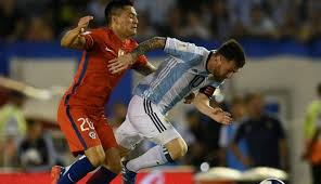 Lionel messi, de la selección de argentina, festeja tras abrir el marcador frente a chile en un partido de la copa américa, disputado el lunes 14 de junio de 2021, en río de janeiro Hora Del Partido Chile Vs Argentina Copa America