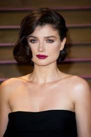 Alisa Doyle's Instagram, Twitter & Facebook