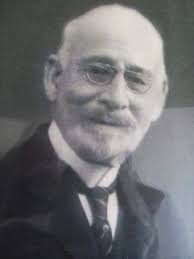 Para lá dos túmulos e da herança patronímica: práticas judaicas nas ilhas  Cabo Verde