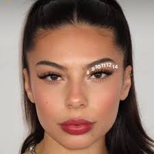 Welcome to Fall with new Lashes. Full set for $75 for a limited time only  for new clients. Contact me now to make your appointment at Ravish Hair  Studio