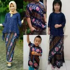 Contoh baju copel ayah ibu waktu acara lamaran anak. Jual Kebaya Couple Anak Murah Harga Terbaru 2021