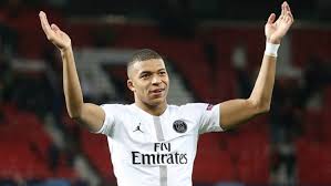 Real madrid liverpool'un yıldızı sadio mane 'yi transfer etmek için 150 milyon sterlin bonservis bedeli ödemeye hazırlanıyor. Siapkan Dana Segini Real Madrid Bisa Jegal Liverpool Demi Mbappe Indosport