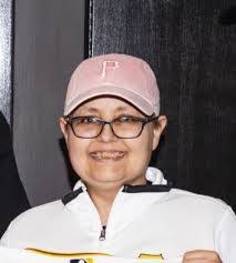 Tracey Meade's Instagram, Twitter & Facebook