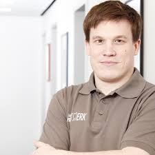 Zahnarzt Gründau: Zahnreinigung, Zahnimplantate, Wurzelbehandlung & Co.