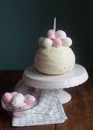 Ich hoffe trotzdem, dass euch das video anspricht und ihr die. Fulminante Erdbeer Raffaello Torte Mit Kokos Marshmallows