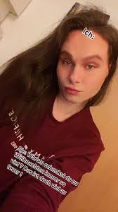 Eric Teschner's Instagram, Twitter & Facebook