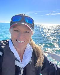 Karee Moore (@kareemooremedium) • Instagram photos and videos