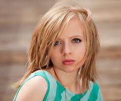 Madilyn Bailey Biography