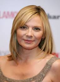 Haut 48 images coiffure femme 60 ans epanouie le plus. Epingle Sur Coiffure Femme Senior