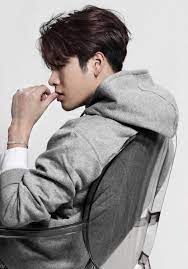 When jackson was five, he started to participate in variety shows and commercial films. Jackson Wang Photoshoot 2018 Jackson Wang Jackson Cantores