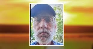 Lorie Frank's Instagram, Twitter & Facebook