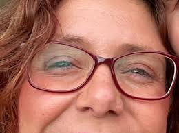 Do other sea glass collectors pick up tiny pieces of sea glass?