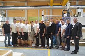 We'd love to hear from you. O K Energie Haus Gmbh Staatssekretarin Karoline Edtstadler Besuchte Innovativen Betrieb In Grosspetersdorf Oberwart