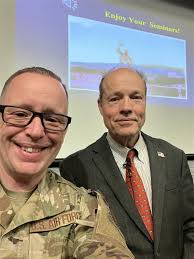 It's a small world after all! Today students learned about ✈️ planning in  Operation ALLIED FORCE from Dr. and Lt Gen Al Peck (ret). Major Keith Manry  came up after the lecture