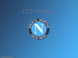 Il primo stemma ufficiale è ovviamente sinonimo della nascita dell'associazione calcio napoli: Napoli Logos