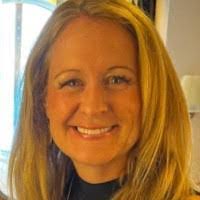 Karen Peeler's Instagram, Twitter & Facebook