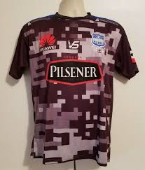 El club sport emelec vende el 100% de los derechos formativos y federativos del defensa josé hurtado a la universidad de san martín de porres de perú. Emelec Away Football Shirt Unknown Year