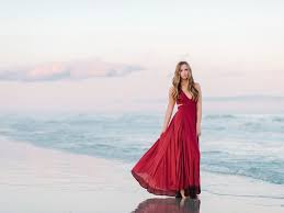 Beach photoshoot ideas for models. 25 Senior Picture Ideas From Top Photographer Pasha Belman