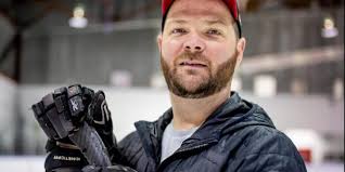 Le Husky football s'attaque à une nouvelle saison