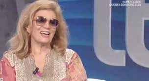 Iva zanicchi oggi è la donna che ha vinto più edizioni del festival di sanremo (tre). Diaco Iva Zanicchi Si Infuria Io Razzista Ho Una Ragazza Di Colore A Casa Bufera Social