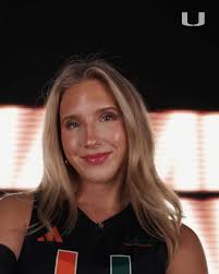 Come spend Halloween with us 👻 Wait for a surprise from @flormarie_hc at  the end 👀