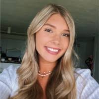 Audrey Farrar's Instagram, Twitter & Facebook