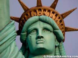 Sad statue of liberty crying. Statue Of Liberation Through Christ Memphis Tennessee