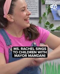Read full story ➡️ https://bit.ly/3Nb2FrX Children at a school in Lower  Manhattan got a special surprise when YouTube sensation Ms. Rachel joined  Mayor Zohran Mamdani to sing along with them Friday morning.