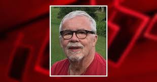 Gwen Estep's Instagram, Twitter & Facebook