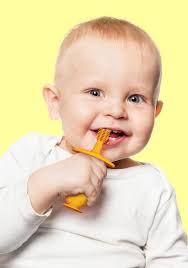 Marcus & Marcus Self Training 360 Silicone Toothbrush, Lola