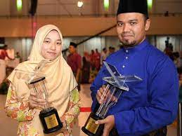 Johan tilawah alquran peringkat antarabangsa 2019 qariah malaysia norfarhatul fairuzah. Abdul Khair Nor Farhatul Johan Tilawah Al Quran