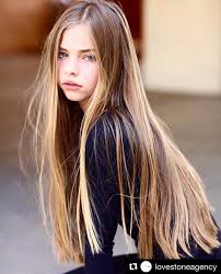 Jade Weber on X: 🎬🎥🎞 Happy 😃 t.coRrBUCRbDK8  X