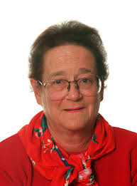 Sally Coxe Taylor, widow of former Globe publisher, dies at 82