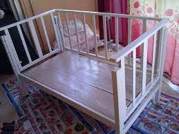 Come Trasformare Un Lettino Culla In Un Divanetto Shabby Lettino Shabby Culla