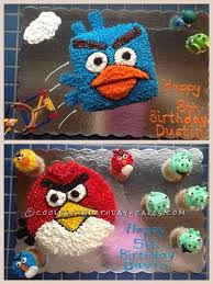 Angry Birds Cakes Red Bird Ice Bird And Cupcakes Angry Birds Cake Bird Cakes Bird Birthday