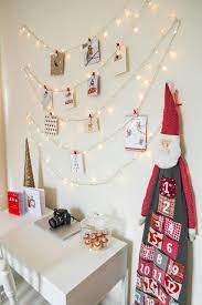 Use a lush magnolia, pine, or boxwood garland—strung across a doorway, mantel, or bookshelf—to display your collection of holiday cards. How To Display Christmas Cards Minted