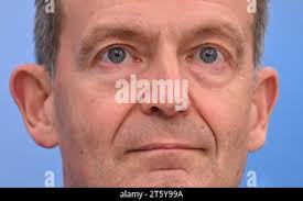 Berlin, Germany. 07th Nov, 2023. André Humbert, Brand and CVP Integrator  DACH at Shell, attends the "Golden Steering Wheel 2023" award ceremony  Credit: Britta Pedersen/dpa/Alamy Live News Stock Photo