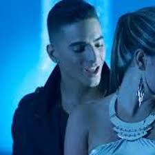 Listen to (120) TEMPERATURA