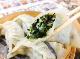 The vegetable dumplings were the best on the table. Vegetarian Dumplings In Hong Kong Steamed Or Pan Fried Honeycombers