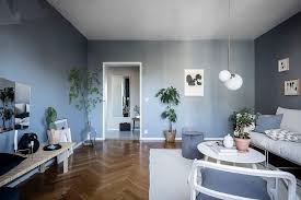 Vivere una casa piccola non significa però sacrificare le proprie esigenze. Come Usare L Azzurro In Casa Arredare Casa Con Il Colore Very Vittoria