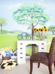 Learn how to paint an outer space mural for a boys bedroom using this diy tutorial and decoart paints. Tips And Tricks For Creating Wall Murals In A Kid S Room Diy
