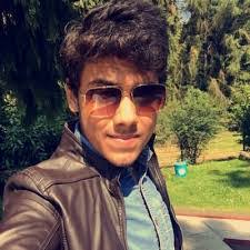 Shawn Milton's Instagram, Twitter & Facebook