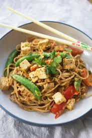 Singapore noodles isn't necessarily a dish that originated in singapore (it's believed to have originated in hong kong). Vegan Satay Noodles Madeleine Olivia