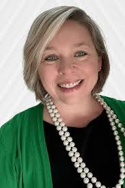 Tracy Rickard's Instagram, Twitter & Facebook