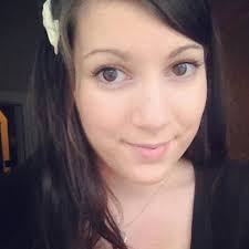 Kate Weller Facebook, Instagram & Twitter