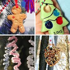 Fun Learning Activities for Toddlers this Christmas - Collaborative Ornament Making | Bloomingearlyyears.com