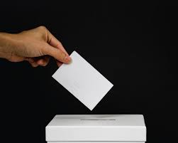 Candidatos de chile vamos se enfrentan en nuevo debate de cara las primarias presidenciales a las 8:00 horas de este lunes se realizará el debate radial si yo fuera presidente, trasmitido por las emisoras adn, futuro, concierto e imagina y que tendrá como protagonistas a joaquín lavín (udi), ignacio. K1jzkpj2klnl7m