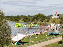 Libourne plage maps street view. La Plaine Des Dagueys A Libourne Equipements De Loisirs Gironde Tourisme