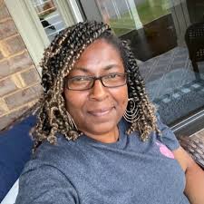 Anitra Graves (@mrs_agraves)